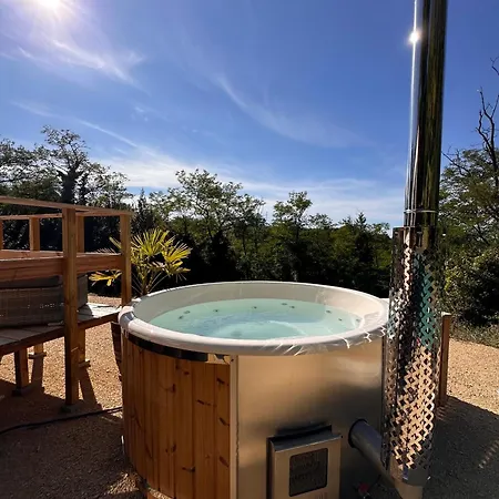 Кемпинг Tiny House Romantique Avec Bain Nordique *