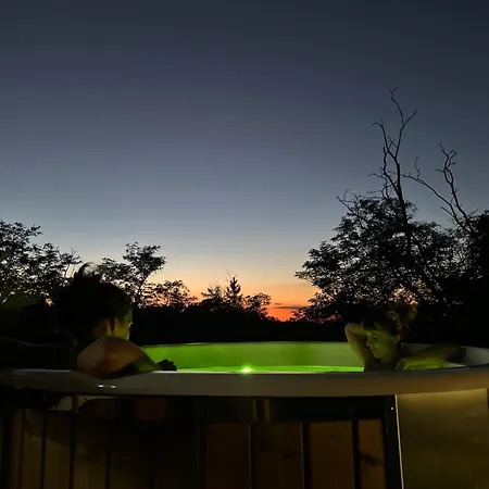 Кемпинг Tiny House Romantique Avec Bain Nordique *