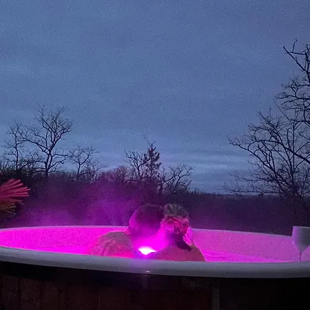 Tiny House Romantique Avec Bain Nordique * Lafrancaise